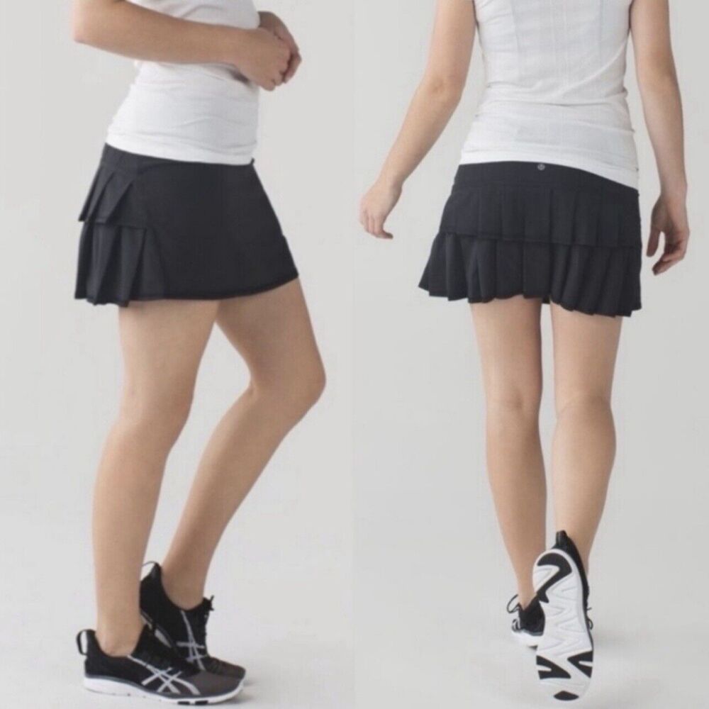 Lululemon Run Pace Setter Skirt Black 8 Pleat Activewear Tennis Skort Athleisure